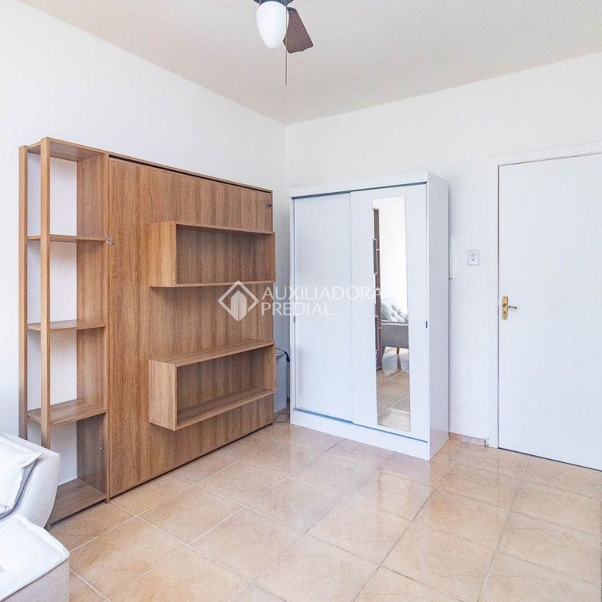 Apartamento JK com 1 quarto e 34m² para alugar em Praia de Belas, Porto Alegre. - Photo 1