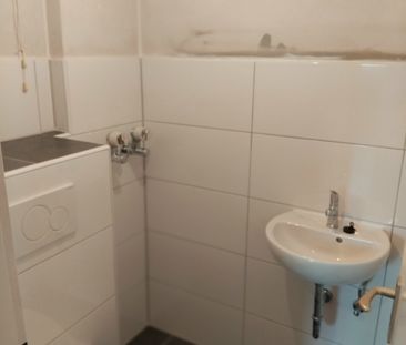 Komplett sanierte 3 Zimmer Wohnung mit Balkon in Duisburg zu vermie... - Photo 2