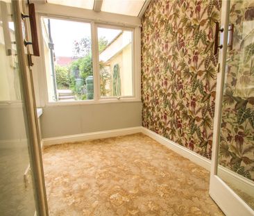 Churchill Road, - Photo 5