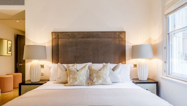 Duke Street, Mayfair, London, W1K - Photo 1