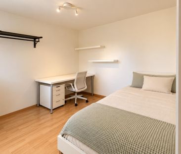 4 Zimmer, 70 m², 2. Stock - Foto 2