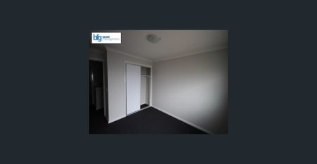 Stylish and Spacious 3-Bedroom Townhouse in Truganina - Photo 2