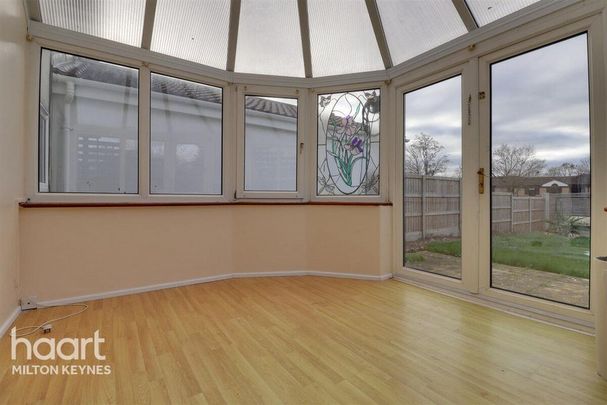 3 bedroom terraced house to rent - Photo 1