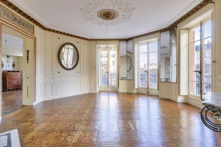 Appartement Haussmannien Rénové - Versailles - Photo 4