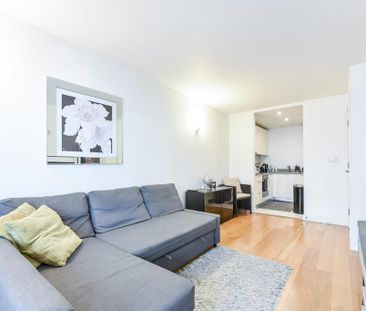 1 bedroom property to rent - Photo 1