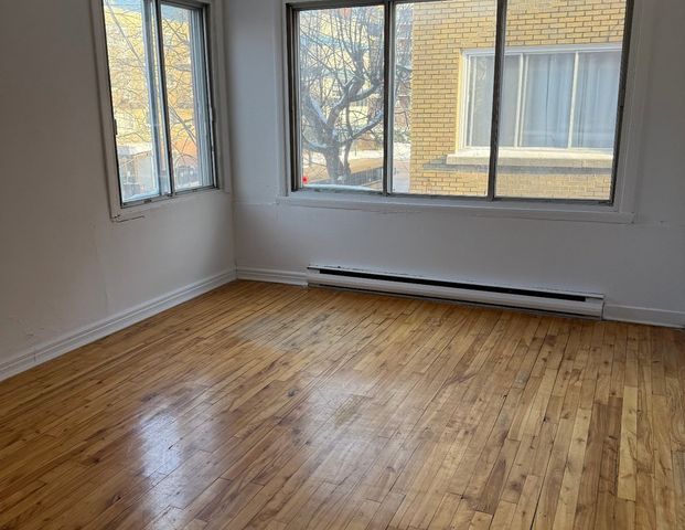 À louer / Appartement - Photo 1