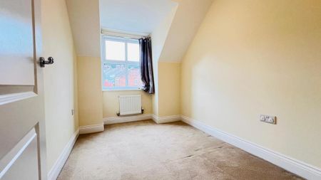 4 bedroom townhouse to rent - Photo 5