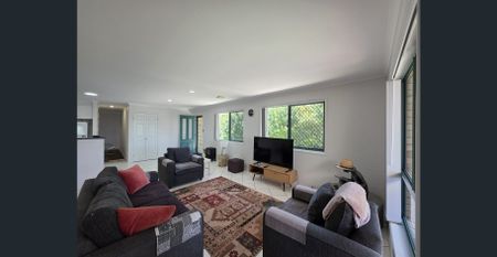 CANAL DUPLEX WITH PONTOON - Photo 2