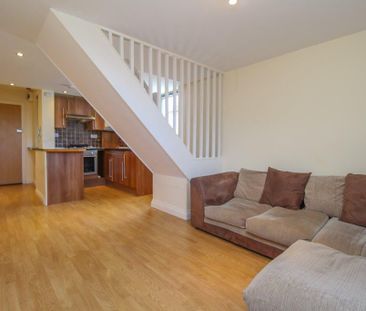 1 bedroom flat to rent - Photo 2