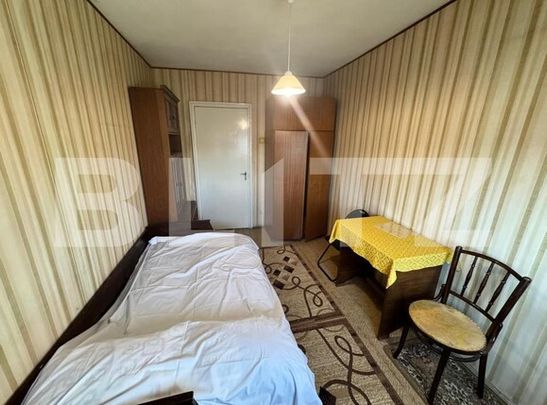 Apartament 3 camere, CAZARE MUNCITORI, mobilat si utilat, Rovine - Photo 1
