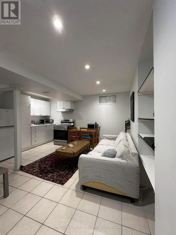 82 VALHALLA COURT - Photo 2