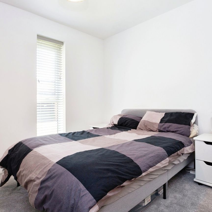 2 Bed Flat, Irwell Building, M5 - Photo 1