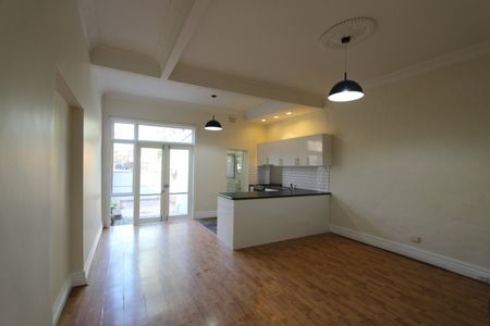 118 Station Street, Carlton VIC 3053 - Photo 4