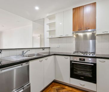 105/8 Water Street, Birchgrove NSW 2041 - Townhouse For Rent | Domain - Photo 3