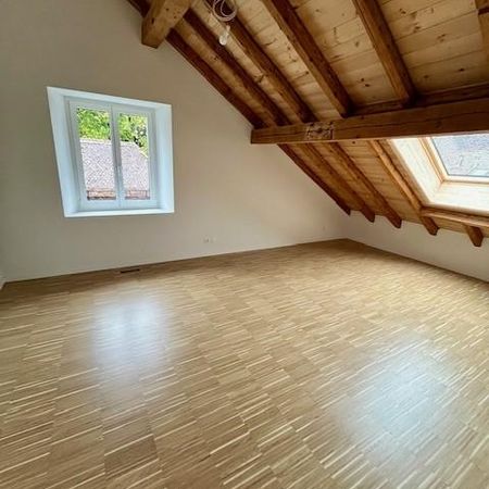 Très bel appartement en attique de 3 pièces - Photo 4