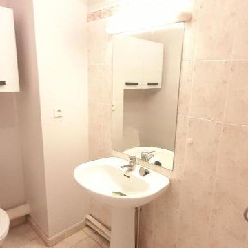 Location Appartement 1 pièce 22m² MONT DE MARSAN 40000 - Photo 3