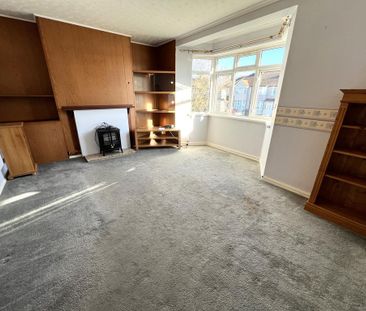 3 bedroom flat to rent - Photo 1