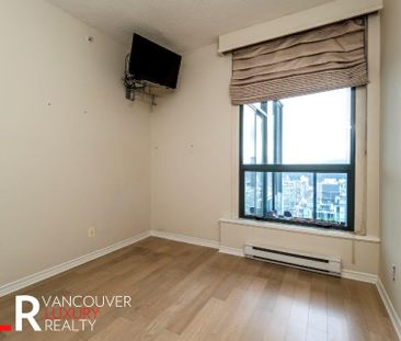 Condo in Downtown Vancouver, BC - Photo 6
