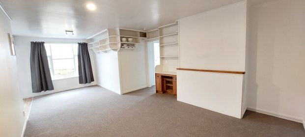 Fully renovated home, includes water and lawns - Photo 1