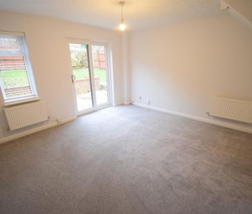 2 bedroom terraced house to rent - Photo 1