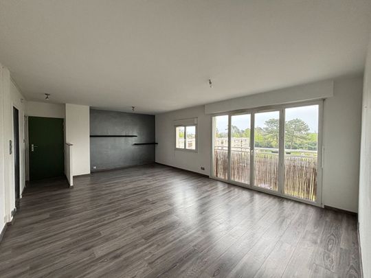 Location Appartement 3 pièces 71m² - Photo 1