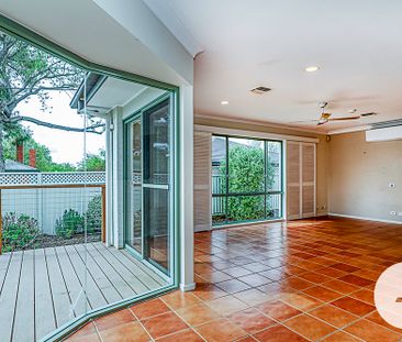 13 Strzelecki Place, Narrabundah ACT 2604 - House For Rent | Domain - Photo 6