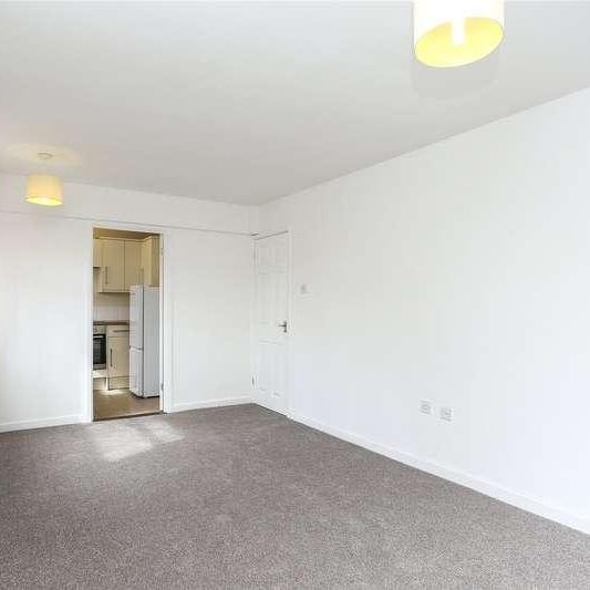 High Tor Close, Off Babbacombe Road, Bromley, BR1 - Photo 1