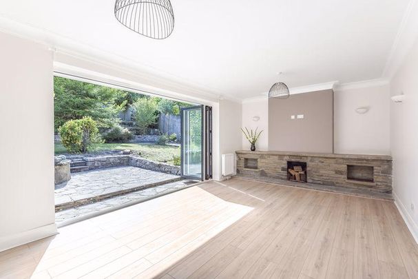 3 bedroom detached bungalow to rent - Photo 1