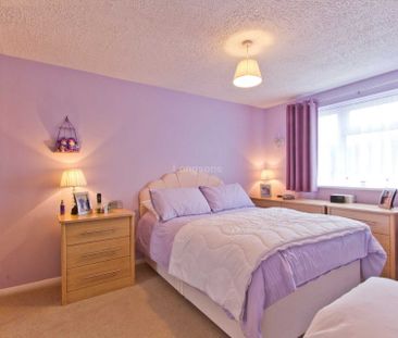 Wroxham Avenue, Swaffham - Photo 3