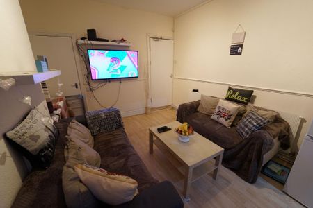 5 bedroom house to rent - Photo 4