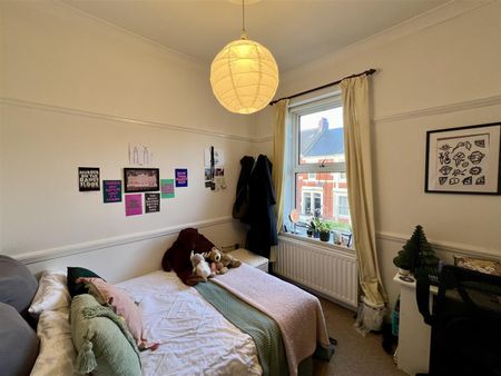 Ashleigh Grove, West Jesmond - Photo 2