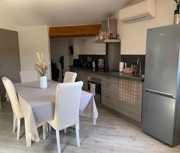 Location Appartement 2 pièces 54m² ROCBARON 83136 - Photo 2