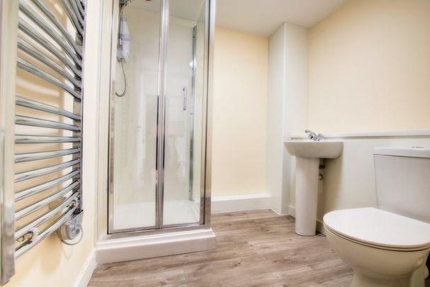 Charltons Bonds, Waterloo Street NE1 4DE - Photo 1