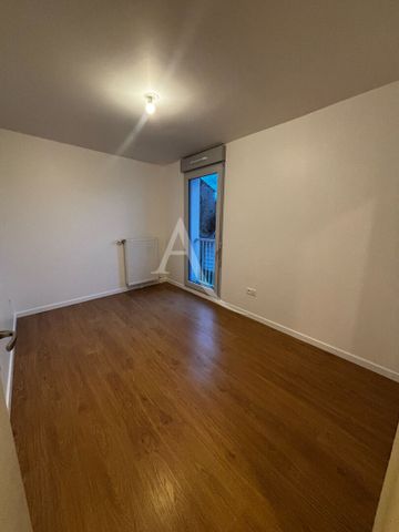 Location Appartement 3 pièces 63m² - Photo 4