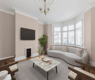 2 bedroom terraced house to rent - Photo 4