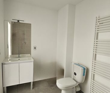 Location Appartement 2 pièces 45m² POITIERS 86000 - Photo 6