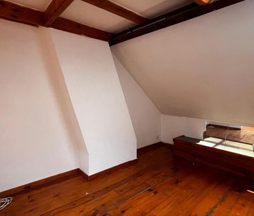 Location Appartement 2 pièces 45m² ARMENTIERES 59280 - Photo 5