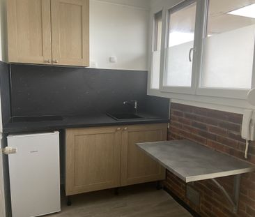 Appartement RUE HOURELLE - Photo 5