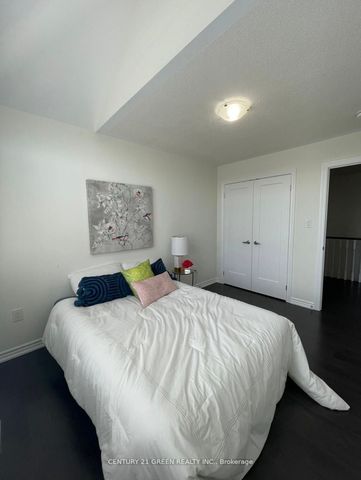 For Lease - 141 Barkerville Drive, Whitby, Ontario - Photo 3