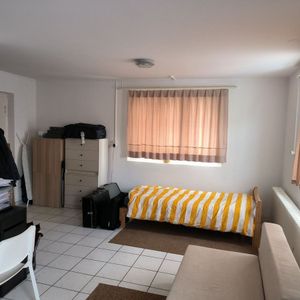 1 room apartment ground floor in the heart of Kloten - Photo 2