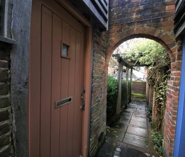 1 bedroom detached house to rent - Photo 2