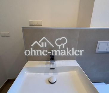 Zentrale, hochwertig kernsanierte Wohnung mit zwei Zimmern und neue... - Photo 3