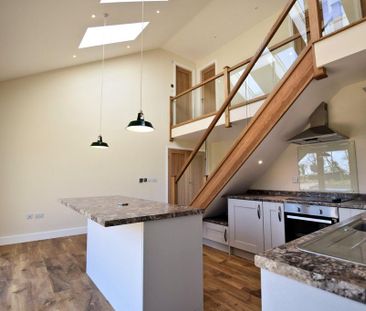3 bedroom detached house to rent - Photo 2
