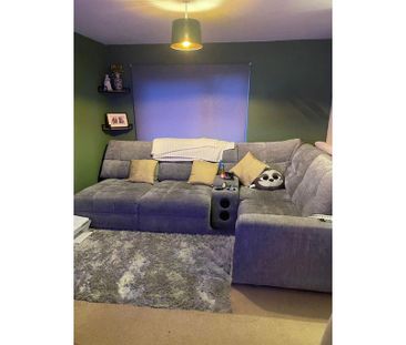 2 bedroom terraced house to rent - Photo 2