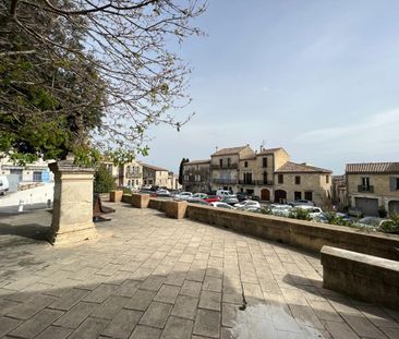 Location Maison 4 pièces 90m² GALLARGUES LE MONTUEUX 30660 - Photo 4
