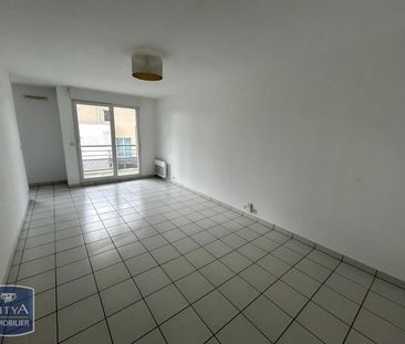 Location Appartement 2 pièces 48m² LAVAL 53000 - Photo 2