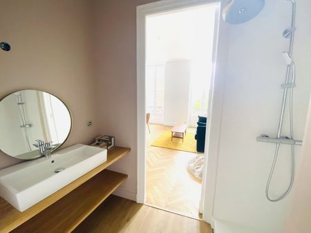 STUDIO MEUBLÉ HAUT DE GAMME - BORDEAUX FONDAUDÈGE - RARE - Photo 2