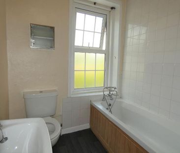 1 bedroom terraced house to rent - Photo 5