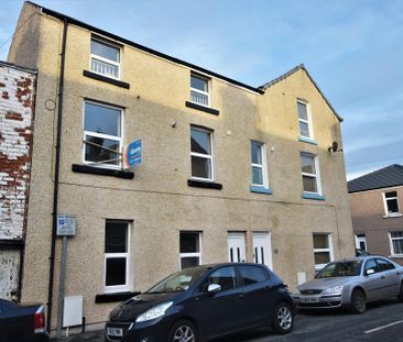 3 bedroom terraced house to rent - Photo 5