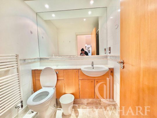 Flat , Whitehouse Apartments, Belvedere Road, London - Photo 1
